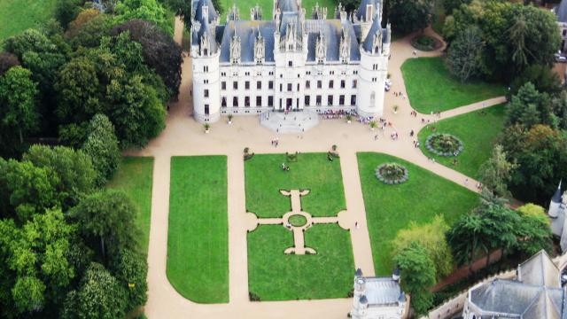 chateau-de-challain-la-potherie.jpg