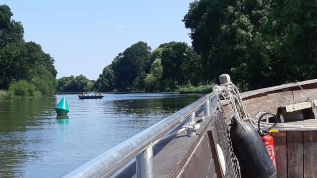 bateau-croisiere-la-gogane-sarthe-2.jpg